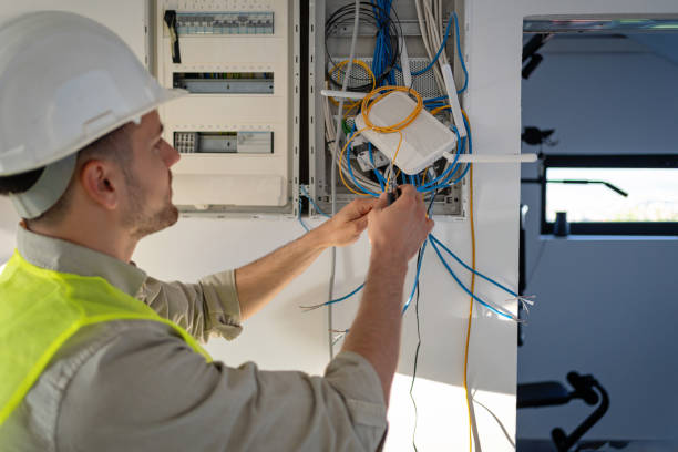 Best Affordable Emergency Electrician  in Bellview, FL